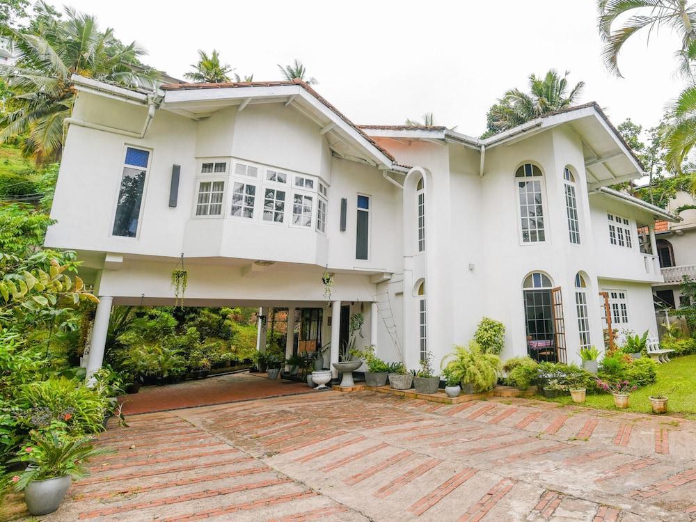 Kandy Green View Bungalow エクステリア 写真