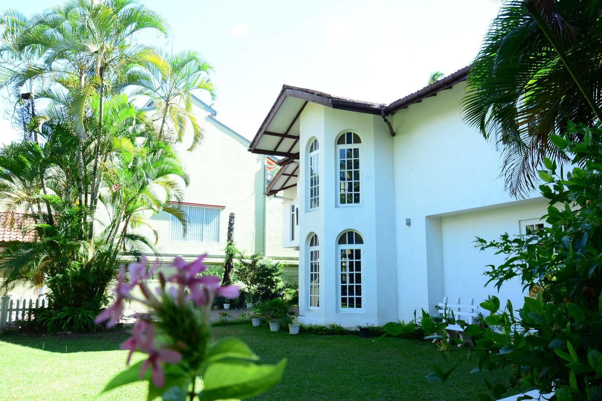 Kandy Green View Bungalow エクステリア 写真