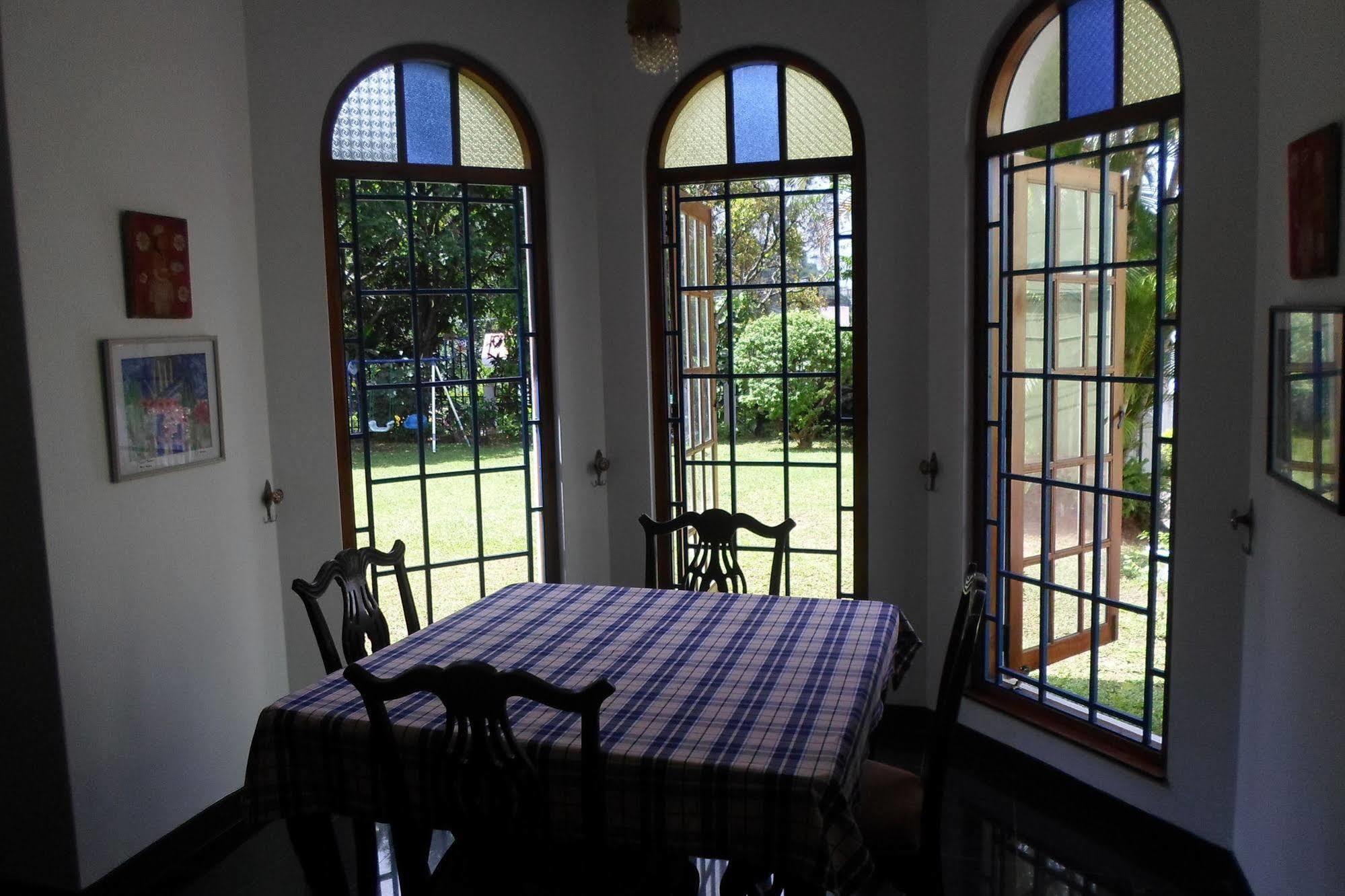 Kandy Green View Bungalow エクステリア 写真