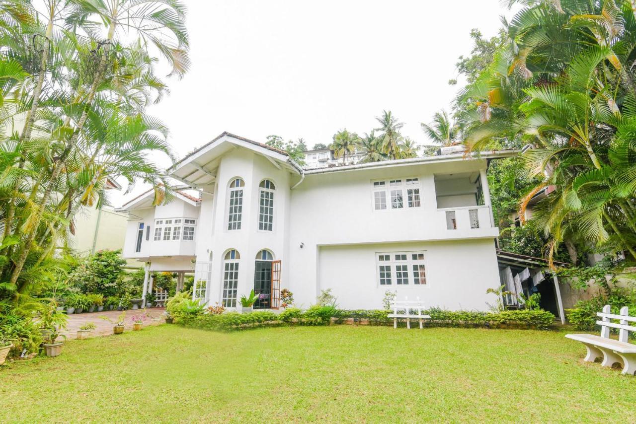 Kandy Green View Bungalow エクステリア 写真